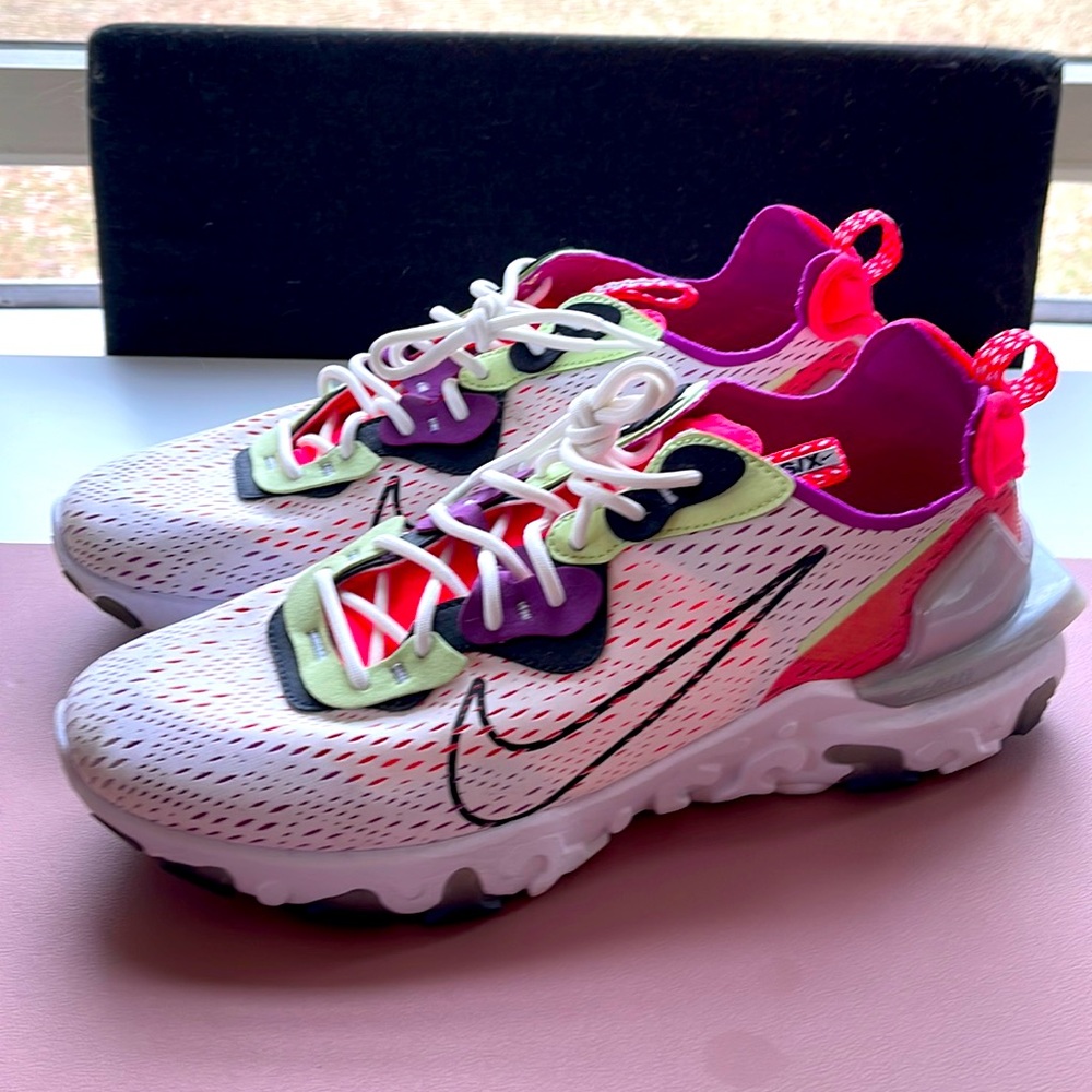 Nike men’s React size D/MS/X sneakers size 11.5 WORN ONCE